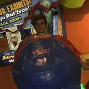 Meet your Posher, Colby